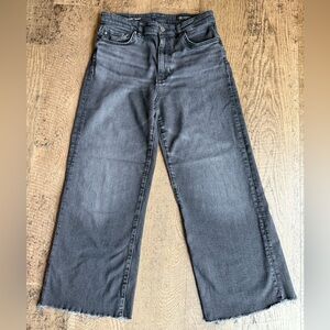 AG Saige Wide leg crop size 29